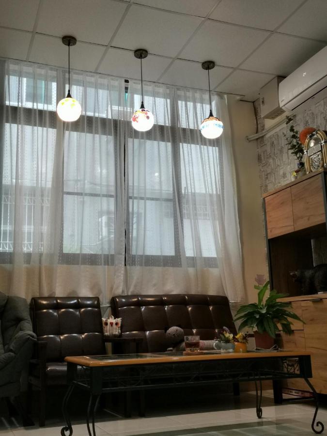 摩登旅宿 Tainan Dış mekan fotoğraf